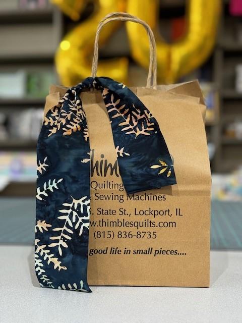 Brown Bag Mystery Kit 2024 - Piece of Cake - Navy Fern Batik