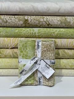 Full Bloom Lights Fat Quarter Bundle - 7 FQ's