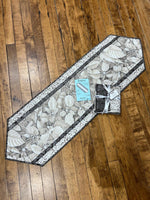 Holiday Flourish Big Easy Kit - Includes Binding & Backing