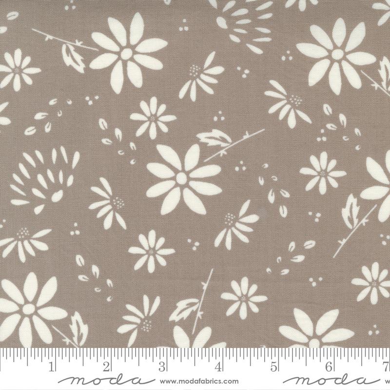 Seashore Drive-Lg Floral Pebble